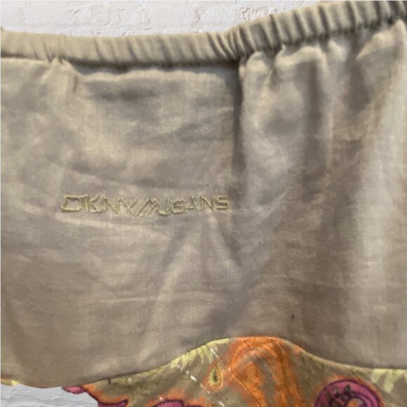 DKNY JEANS -- Halter Top, Beige Paisley Print w/Asymmetrical Hem & Spag Straps - Picture 13 of 16